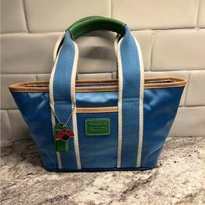 Vintage COACH Hamptons Weekend Mini Tote in Color Pool Style No 1893